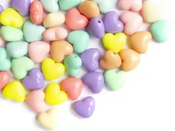 50 grosses perles en plastique - cœurs couleur pastel - 15x17 mm