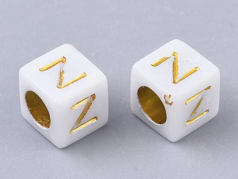 200 mini perles carrées - cubes en plastique - lettres alphabet - blanc et doré - 4,5 mm