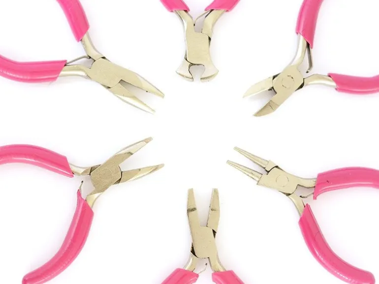 6 mini pinces roses pour création de bijoux - dans un joli étui