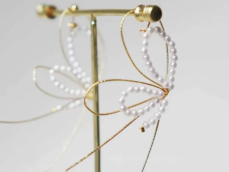10 mètres de fil de cuivre texturé - doré brillant - 0,8 mm