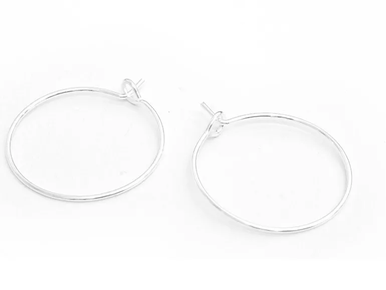 10 paires de boucles d'oreilles créoles 20 mm - couleur argenté clair