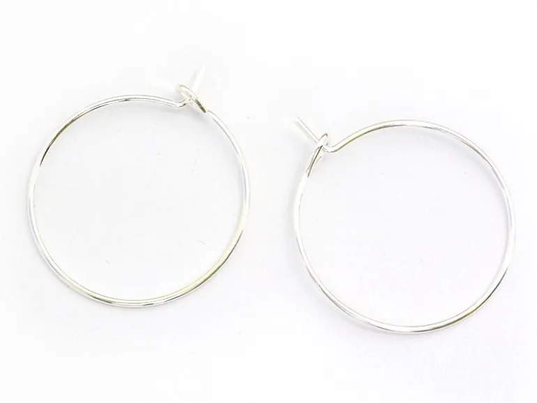 10 paires de boucles d'oreilles créoles 20 mm - couleur argenté clair