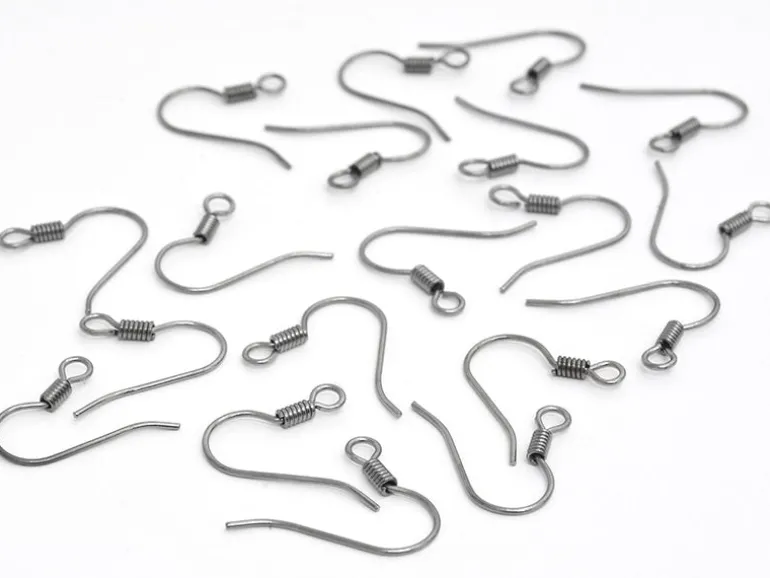10 paires de boucles d'oreilles crochets - couleur noir métallisé
