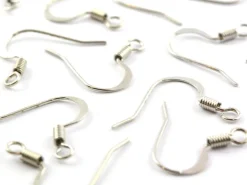 10 paires de boucles d'oreilles - crochets plats - couleur argenté