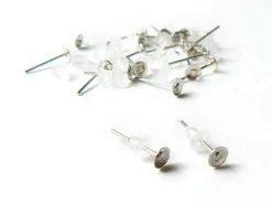 20 paires de puces d'oreilles argent clair - fermoir silicone