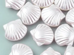 5 perles coquillages en plastique