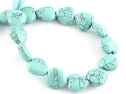 10 perles en forme de cœur en turquoise synthétique - 10 mm
