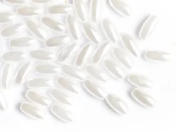 50 perles en plastique - forme riz - imitation perle de culture - 8x4 mm