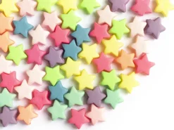 50 perles en plastique - étoiles - multicolore fluorescent - 11 mm