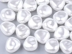 20 perles en plastique imitation perles de culture - forme irrégulière - 10 x 11 mm