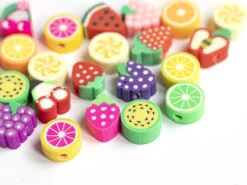 20 perles en pâte polymère - fruits variés