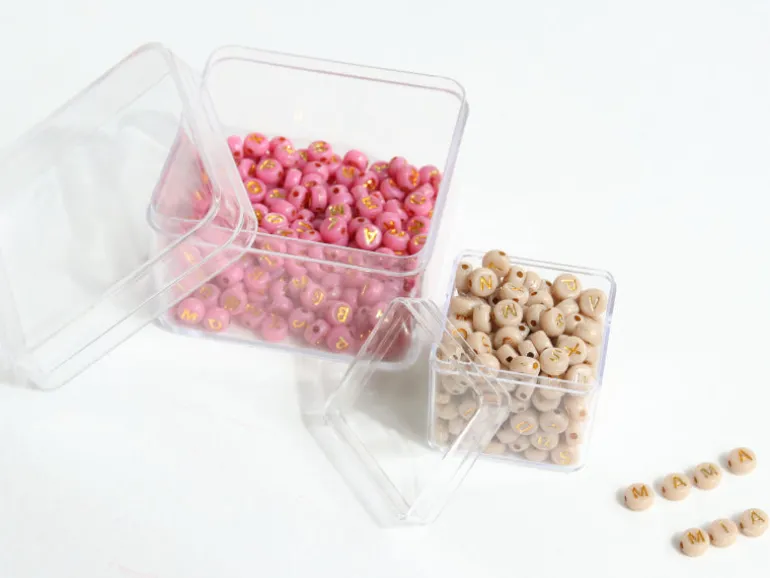 200 perles lettres dorées – Avoine