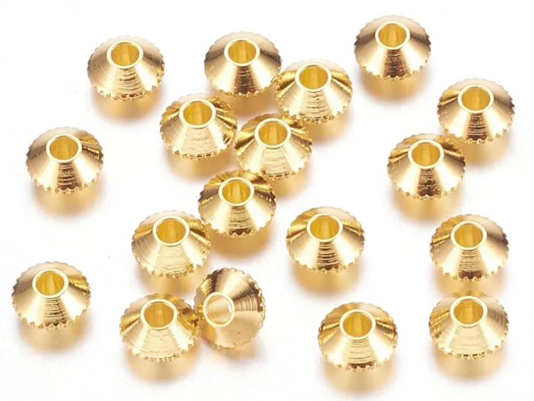 20 perles rondelles toupies ciselées en laiton doré - 4 mm