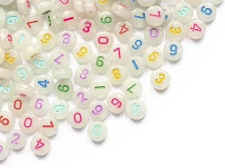 200 perles rondes en plastique - chiffres et numéros - phosphorescent et multicolore - 7 mm