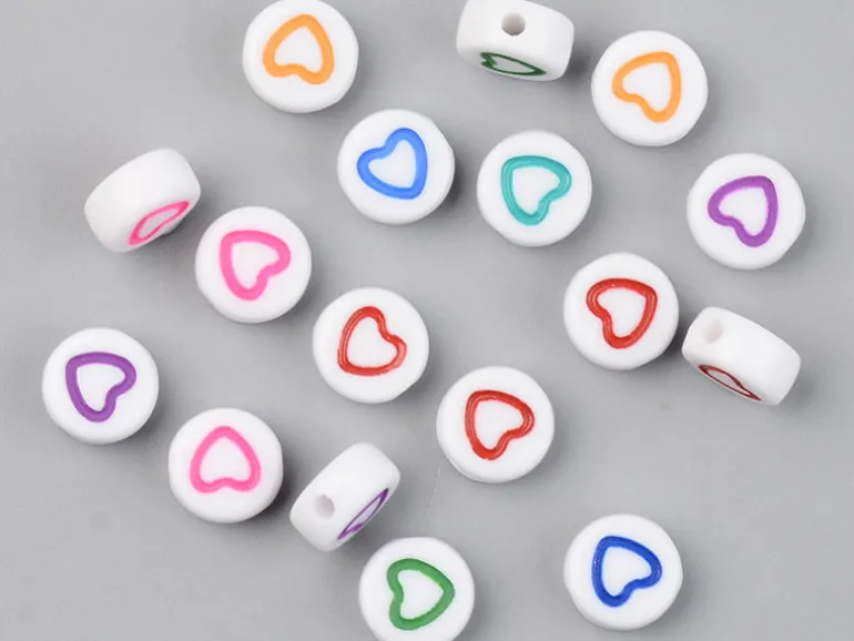 20 perles rondes en plastique - coeur - multicolore