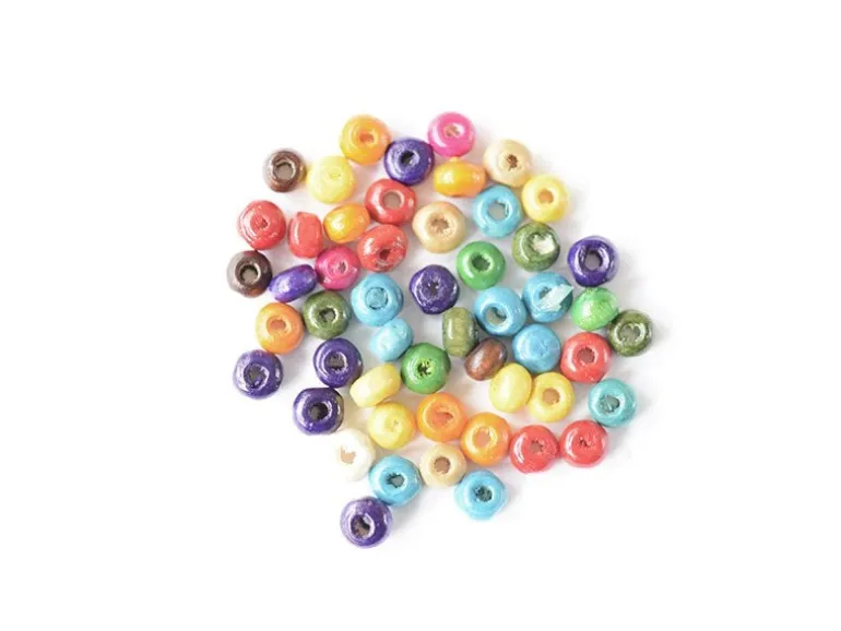 50 perles rondes multicolores en bois vernis - 4 mm