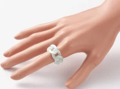 Bague chaîne en acrylique transparente - Turquoise pâle