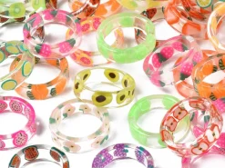 Bague en résine transparente - Fruit aléatoire