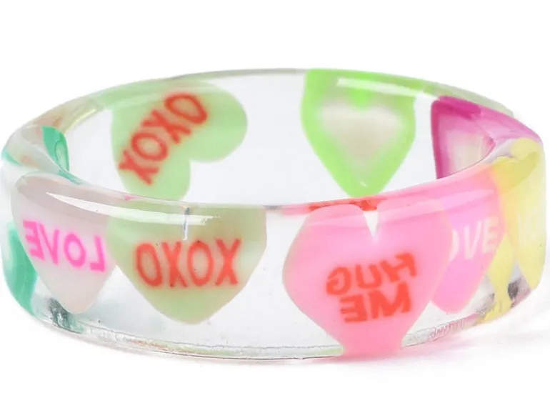 Bague en résine transparente - Coeur multicolore