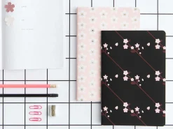 Bloc notes A5 Sakura Sakura - Rose et noir