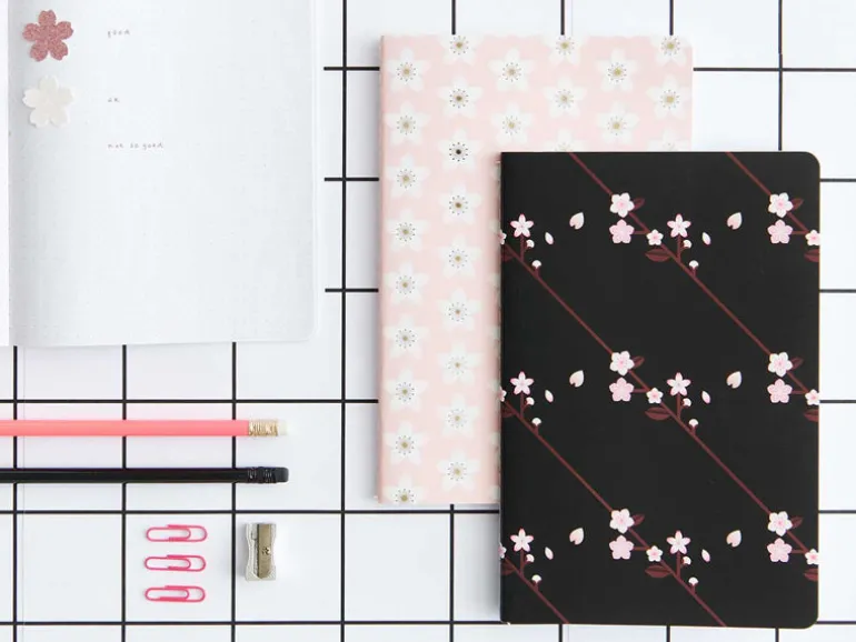 Bloc notes A5 Sakura Sakura - Rose et noir