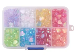 Boite d'assortiment de perles en plastique en forme de cœur - 8 couleurs