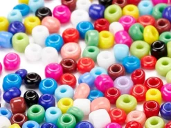 Boite de 15 couleurs de perles de rocailles - taille 8/0 soit 3 mm de diam env.