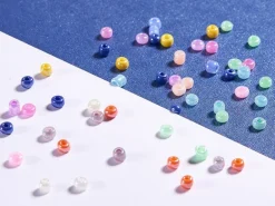 Boite de 24 couleurs de perles de rocailles multicolores - 3 mm