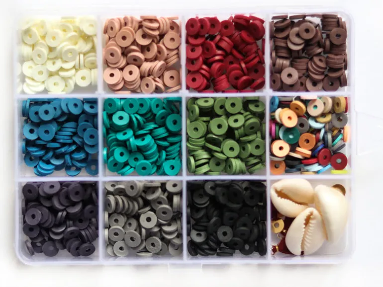 Boite de 11 couleurs naturelles de perles heishi 6 mm + accessoires