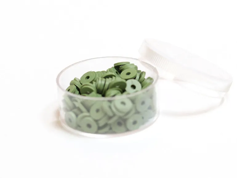 Boite de perles rondelles heishi 6 mm - vert olive