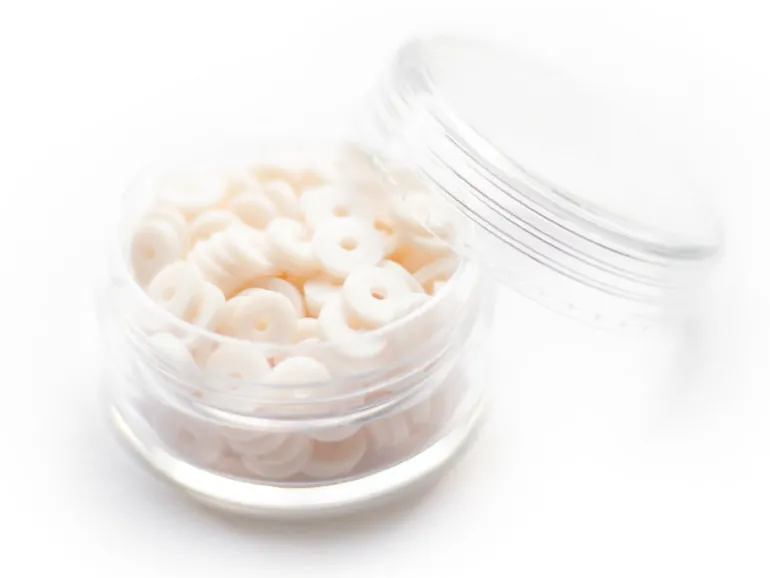 Boite de perles rondelles heishi 6 mm - blanc rosé