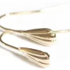 Boucles d'oreilles pendantes avec coquillage - laiton doré à l'or fin 16K