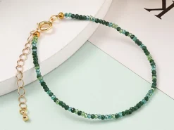 Bracelet en perles facétées - vert foncé