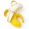 Breloque banane émaillée dorée