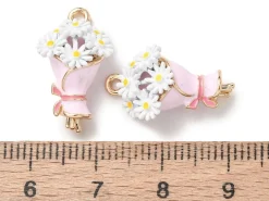 Breloque bouquet de fleurs émaillée - doré