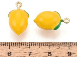 Breloque citron jaune émaillée - doré