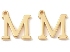 Breloque lettre M en laiton plaqué or 18 K