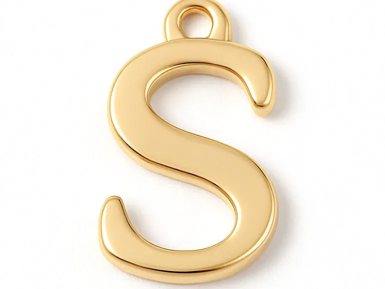 Breloque lettre S en laiton plaqué or 18 K