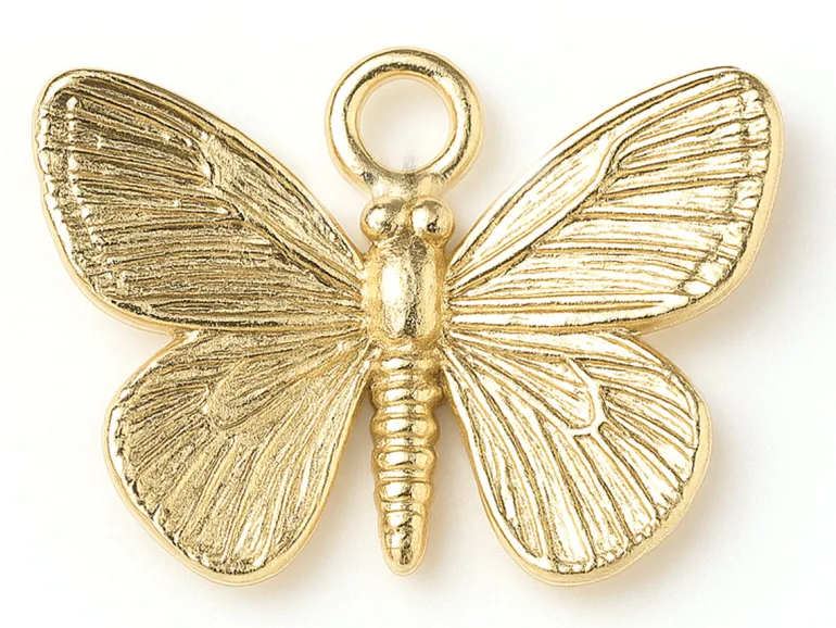 Breloque papillon doré à l’or fin