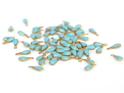 Breloque petite goutte émaillée - bleu turquoise