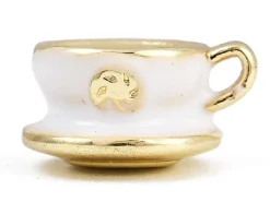 Breloque tasse gourmande blanche émaillée - doré