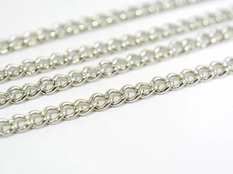 Chaîne gourmette 3,7 mm couleur argent x 20 cm