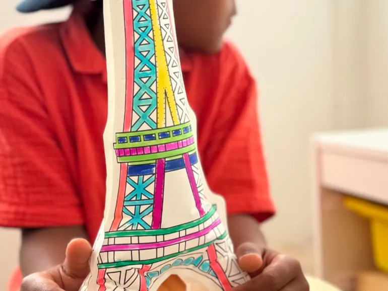 Coloriages gonflables - Tour Eiffel- Ara Créative
