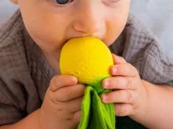 Doudou et anneau de dentition citron bébé - Oli & Carol