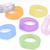 Grosse bague en acrylique transparente - Couleur aléatoire