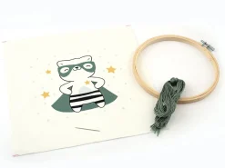 Kit broderie partielle chat masqué Graine Créative