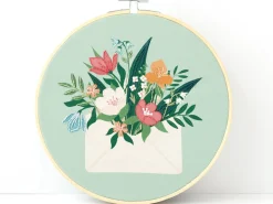 Kit broderie partielle Graine Créative motif bouquet