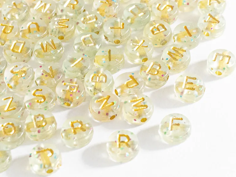 Lot de 200 perles rondes à paillettes - Lettres alphabet dorées