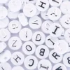 Lot de 200 perles rondes alphabet - lettres argentées