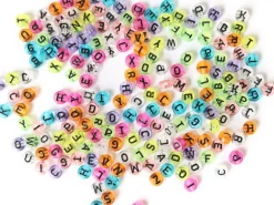Lot de 200 perles rondes colorées lettres alphabet - transparentes